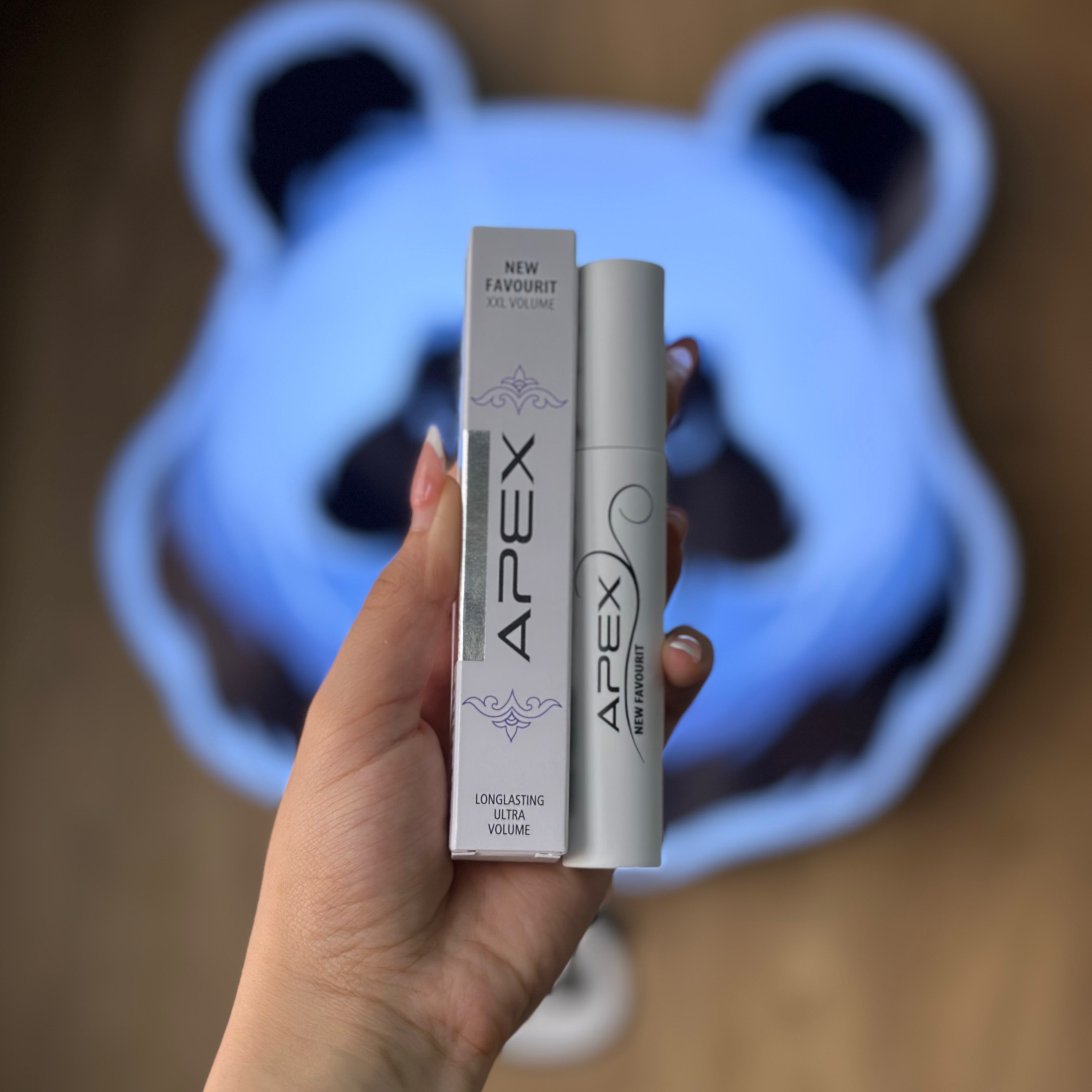ریمل حجم دهنده و بلندکننده APEX Ultra Mascara